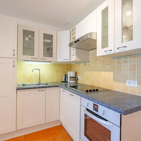 Apartman Les Coteaux De La Nartelle-28 By Interhome