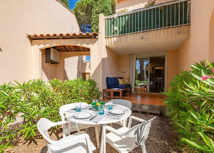 Les Coteaux De La Nartelle-28 By Interhome *