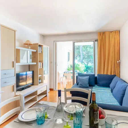 דירה Les Coteaux De La Nartelle-28 By Interhome סן-מקסים