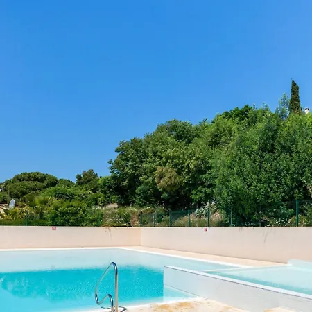 Les Coteaux De La Nartelle-28 By Interhome *