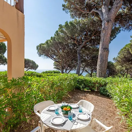 Апартаменти Les Coteaux De La Nartelle-28 By Interhome