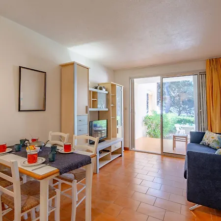 Les Coteaux De La Nartelle-28 By Interhome סן-מקסים