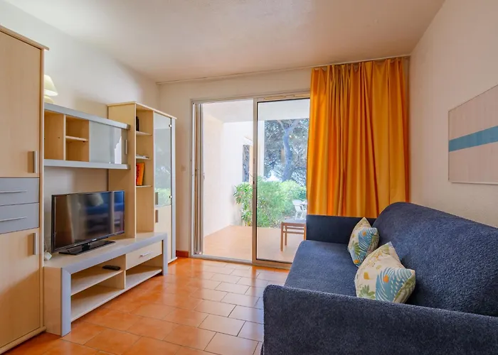 Apartment Les Coteaux De La Nartelle-28 By Interhome Sainte-Maxime